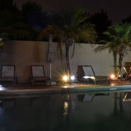 Daisy St -One Bedroom Apartment Johannesburg Luaran gambar